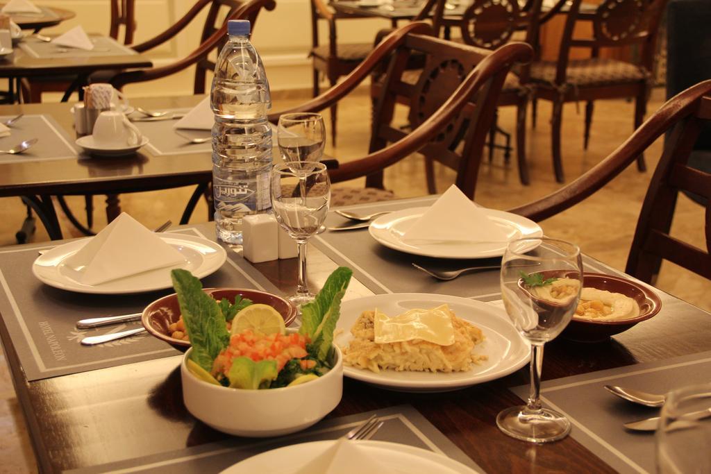 Napoleon Hotel Бейрут Екстериор снимка