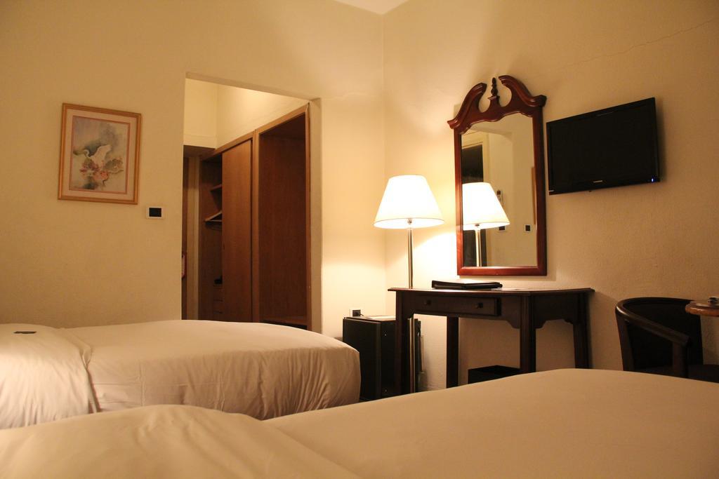 Napoleon Hotel Бейрут Екстериор снимка