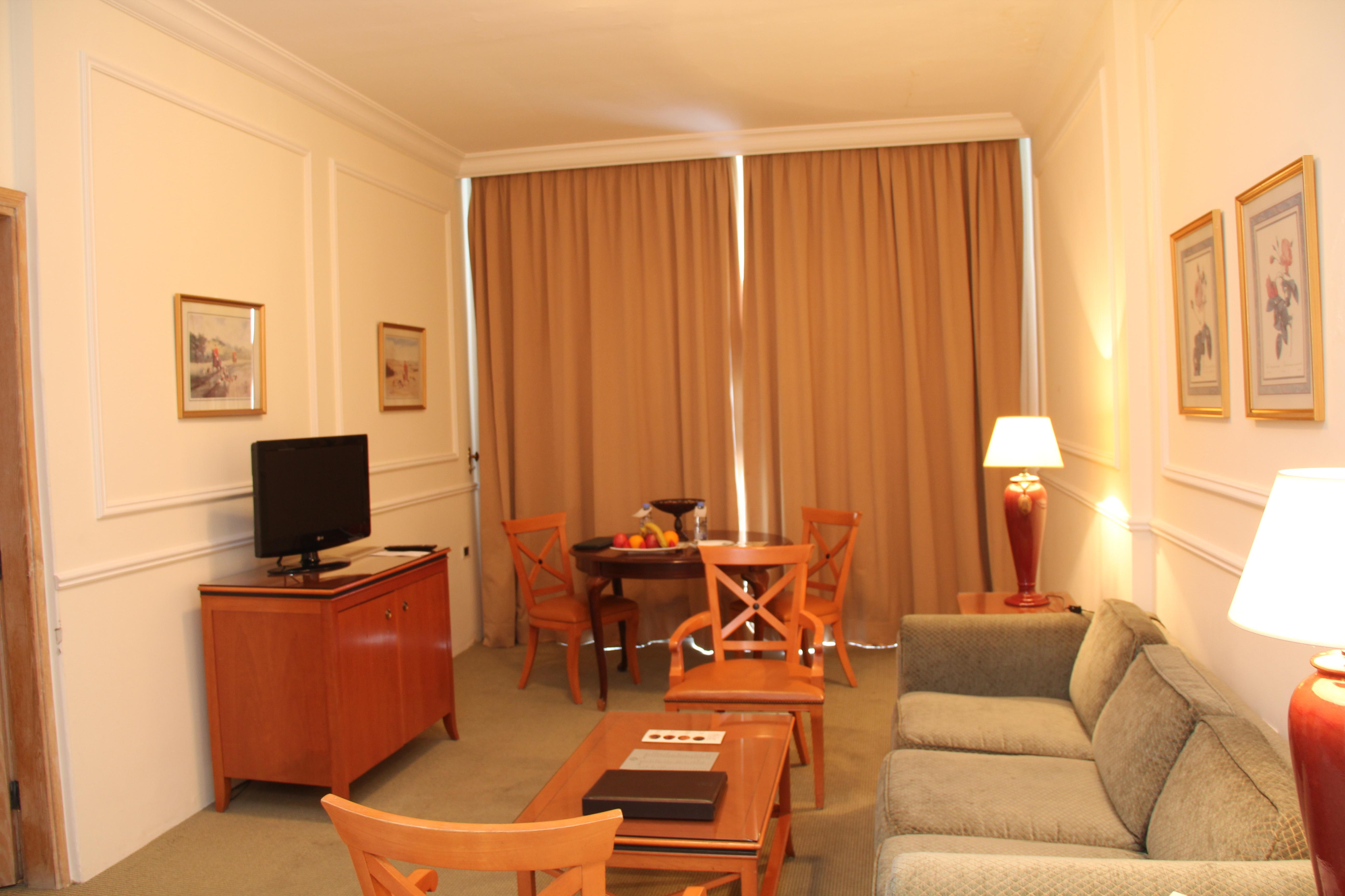 Napoleon Hotel Бейрут Екстериор снимка