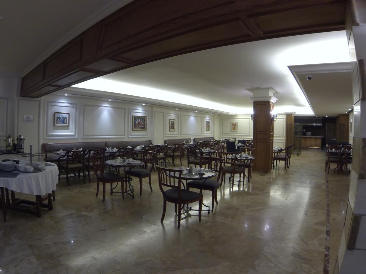 Napoleon Hotel Бейрут Екстериор снимка