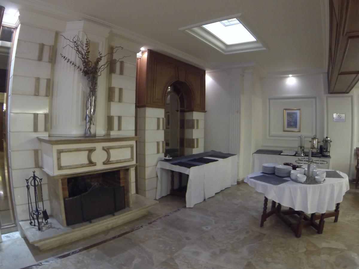 Napoleon Hotel Бейрут Екстериор снимка